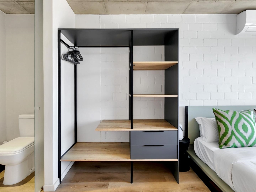 0 Bedroom Property for Sale in Sea Point Western Cape